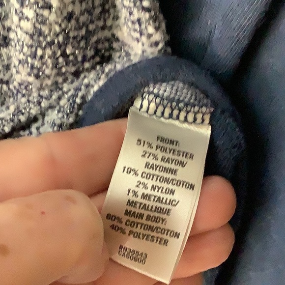 Gently worn long sleeve top - Picture 4 of 4